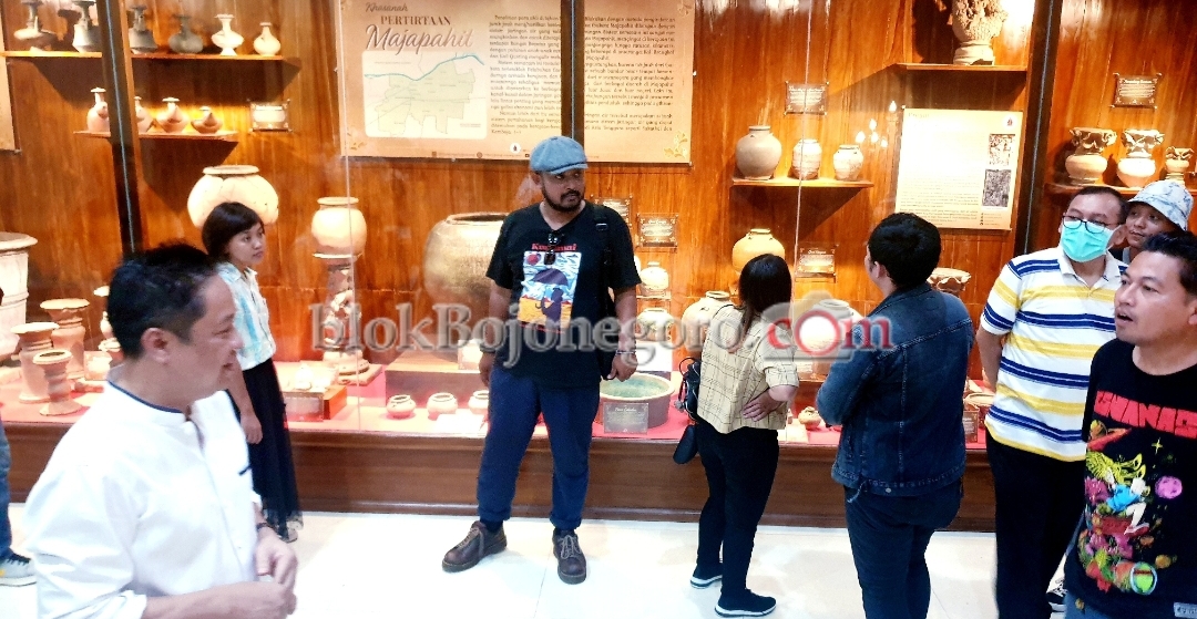 Suasana Pamer Petirtaan Majapahit